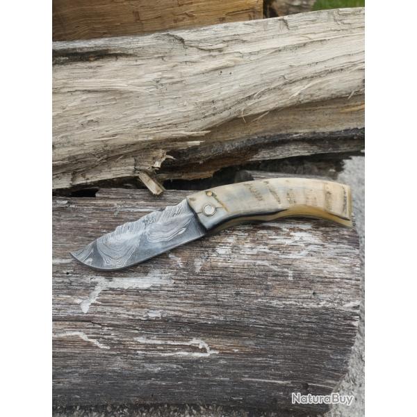 Couteau pliant corse Curnicciulu acier damas forg� par Jean Charles Bianconi ( Calenzana)