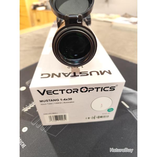 Vector optics Mustang 1-4x30 30mm avec Montage