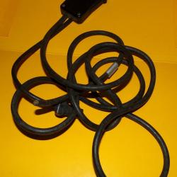 ARMEE AMERICAINE U.S : PLASTRON INTERRUPTEUR POUR RADIO AVEC CABLES , TOUCH AND TALK ,RADIOAMATEUR ,