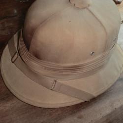 casque colonial  T 57 - 58