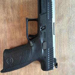 CZ P -10 C