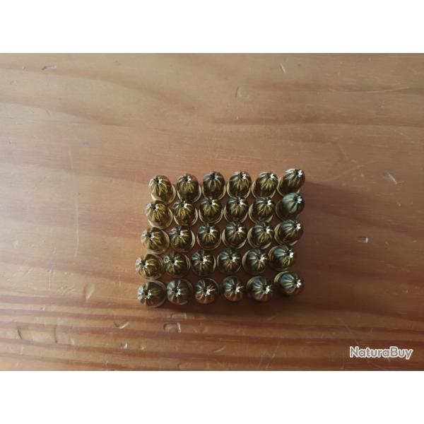 Un lot de 30 munition 320