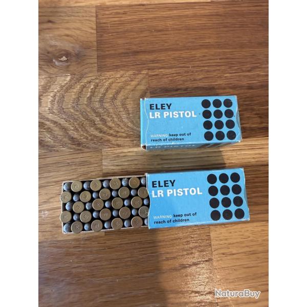 2 bo�tes de munitions Eley LR Pistol (Collection)
