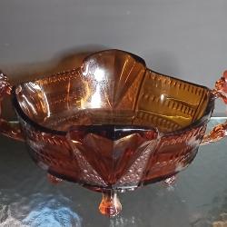 Splendide coupe Art D&eacute;co en verre ambr&eacute; aux lignes &eacute;pur&eacute;es et raffin&eacute;es