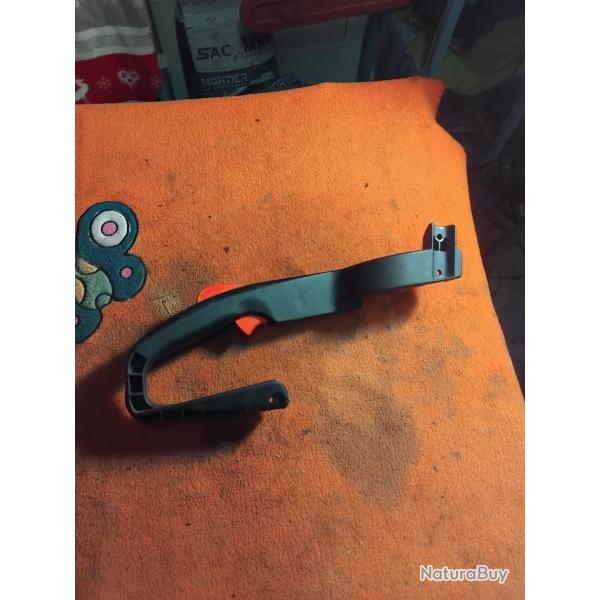 Poign�e d'acc�l�rateur tron�onneuse Stihl 010