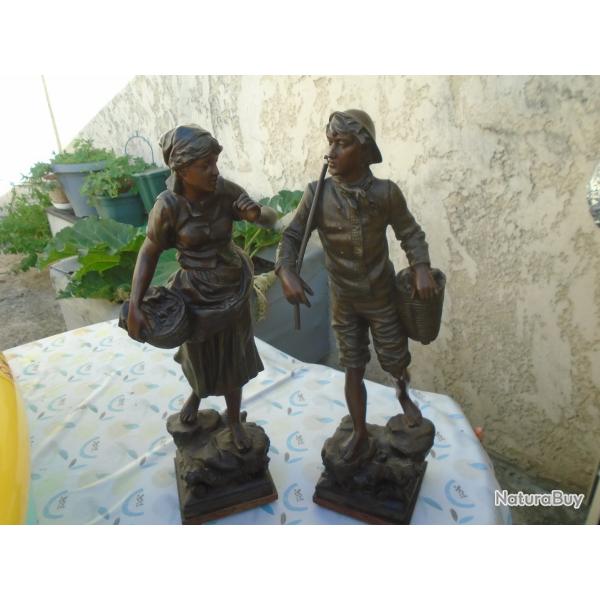 2 statues couple de p�cheurs sign� Rousseau