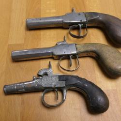 LOT DE 3 PISTOLETS A BALLES FORCEES   MISE A PRIX 1 EUROS SANS PRIX DE RESERVE