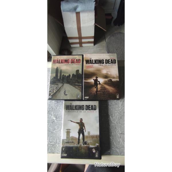 3 saisons de 'The Walking Dead' (S1, S2 et S3) en DVD.