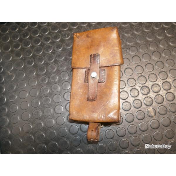 Porte chargeur de FM Suisse