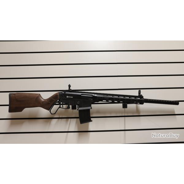 Fusil � levier sous-garde L12-SA � chargeur amovible et crosse bois ; cal 12/76 bille acier