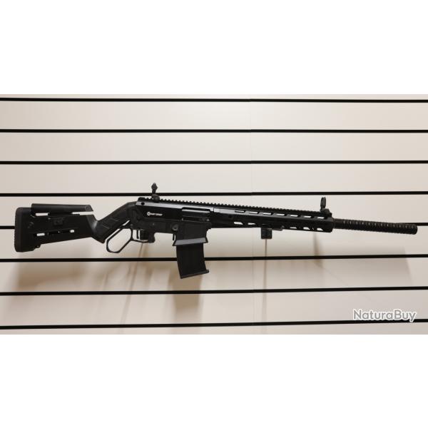 Fusil � levier sous-garde L12-SA � chargeur amovible et crosse synth�tique ; cal 12/76 bille acier