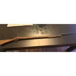 Fusil mousset &agrave; silex + baillonette
