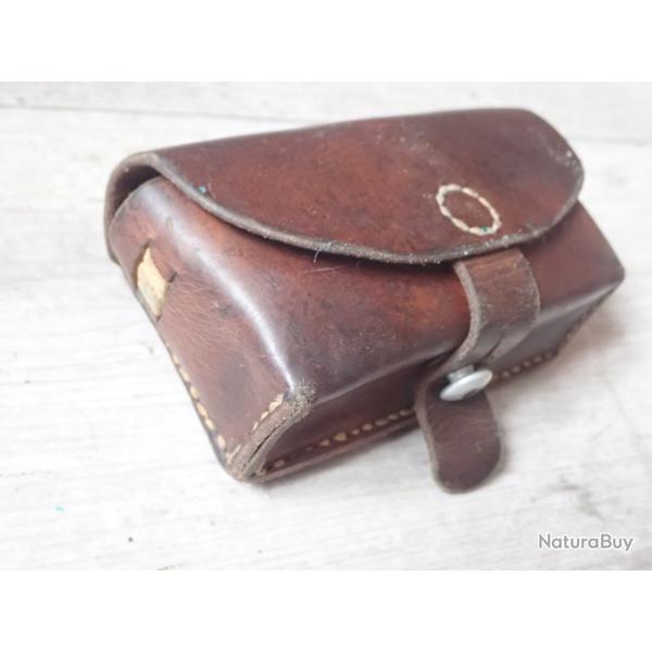 1916 : Trousse, pochette � mat�riel, entretien parabellum P06, P06/24 Suisse ou r�volver 1882/29.