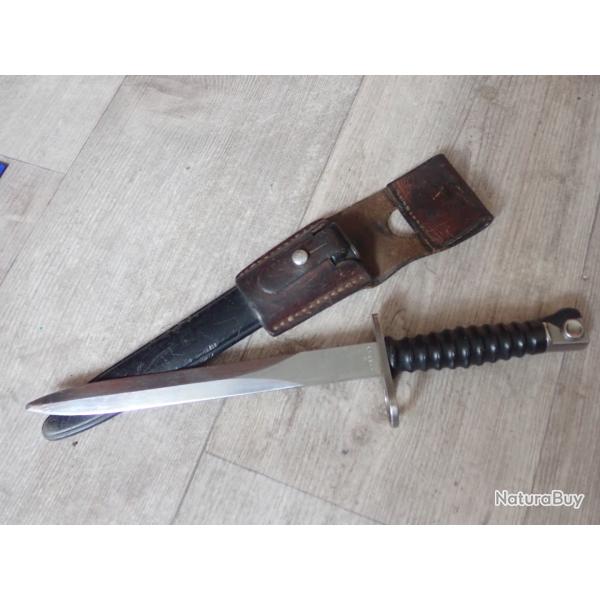 W 248259 BAIONNETTE FASS 57 AVEC FOURREAU + PORTE FOURREAU en cuir