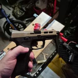 R&eacute;plique black L&eacute;opard Eye airsoft