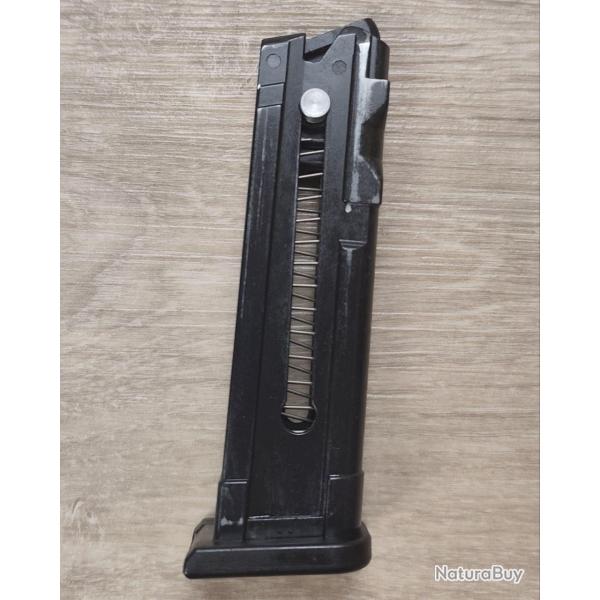 Chargeur pour pistolet ISSC M22 - Cal .22 LR - 10 cps - Alu - Noir (Occasion)