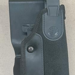Etui holster de ceinture droitier pour Glock marque V&eacute;ga (ref: cave2)