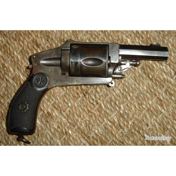 Revolver type Hammerless en cal 8.92mm