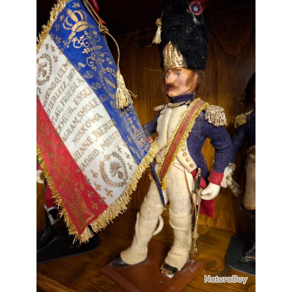 Superbe figurine soldat grenadier garde imp�riale tr�s ancienne en bis-cuit 25 cms