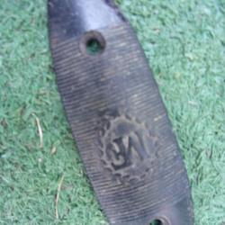 talon de crosse manufrance long. 126 mm