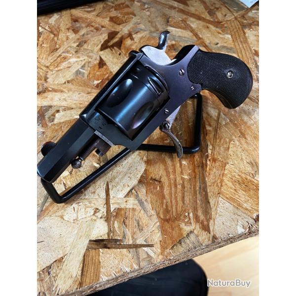 Bulldog 320 PN �tats collection