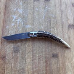 Opinel num&eacute;ro 8 bois de cerf