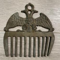 Peigne &agrave; crini&egrave;re en laiton � Aigle imp&eacute;rial austro-hongrois � c. 1900