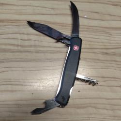 Couteaux Suisse Wenger ancien mod&egrave;le ranger II
