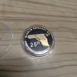 M&eacute;daille 25&deg; anniversaire Desert Eagle en argent