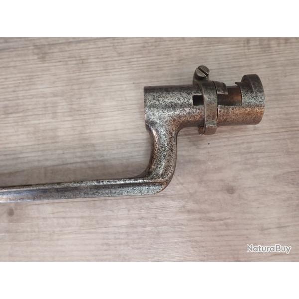 Ba�onnette � douille de type An 9 ou 1777 ou 1816 Suisse ? France ?