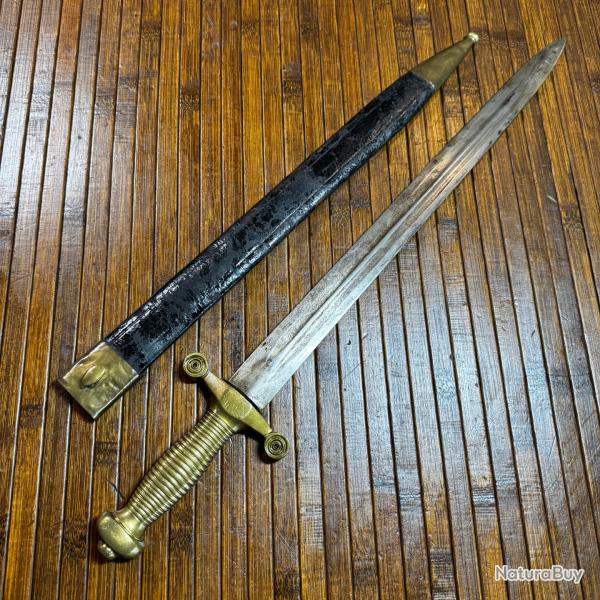 GLAIVE 1831 ALL�G� TYPE GARDE NATIONALE FOURREAU CUIR