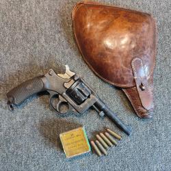 holster &eacute;tui jambon en cuir fauve pour r&eacute;volver r&egrave;glementaire Fran&ccedil;ais MAS 1892