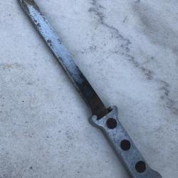 COUTEAU FABRICATION DE TERRAIN AVEC POIGN&Eacute;ES EN ALU ARTISANAT TRANCH&Eacute;E POILU WW1