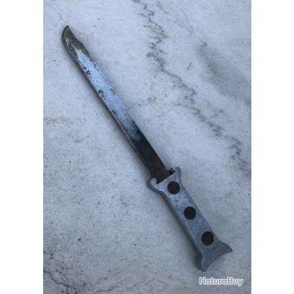 COUTEAU FABRICATION DE TERRAIN AVEC POIGN�ES EN ALU ARTISANAT TRANCH�E POILU WW1
