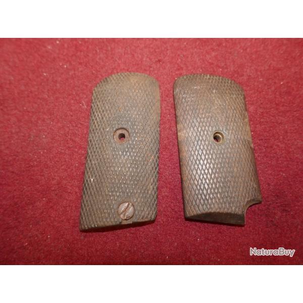 Plaquettes de pistolet RUBY petit mod�le 7 coups