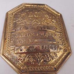 belle plaque de garde chasse en laiton dor&eacute;