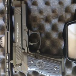 BERETTA 92 NOIR 4,5 MM CO2. AVEC mallette UMAREX