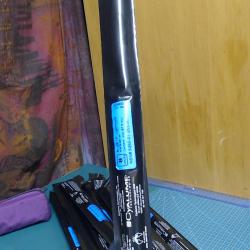 Pack de 20 cyalumes bleus de 15" (environ 40 cm), avec une dur&eacute;e d'&eacute;clairage de 8 heures.