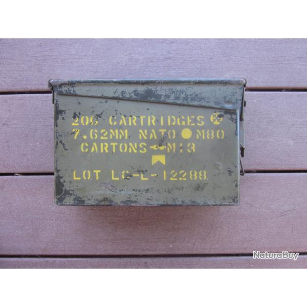 CAISSE EN FER MILITAIRE US 200 CART DE 7.62