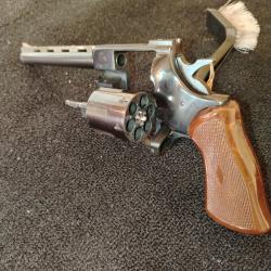 beau Hw357