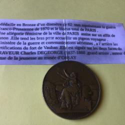 VENDU PAR LE-CUIRASSIER TRES BELLE M&Eacute;DAILLE BRONZE COMMUNICATION A&Eacute;RIENNE 1870/1871 PIGEONS VOYAGEUR