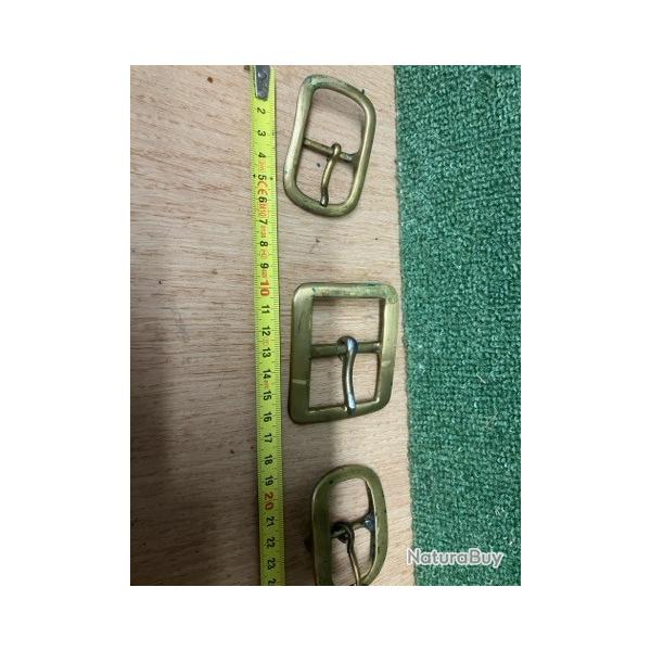 Lot de 3 boucles Western en laiton massif.