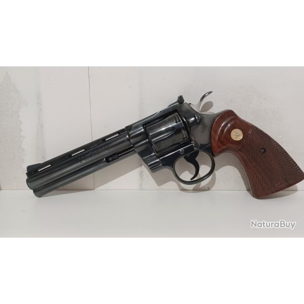 Revolver COLT PYTHON