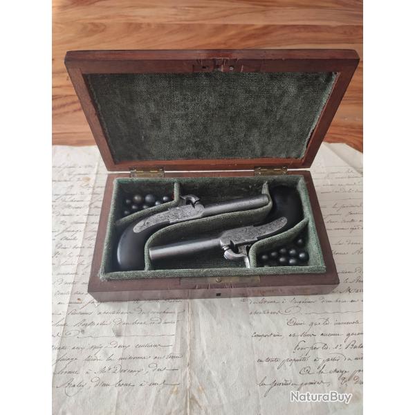 paire d'ancien pistolet derringer vers 1840 en coffret