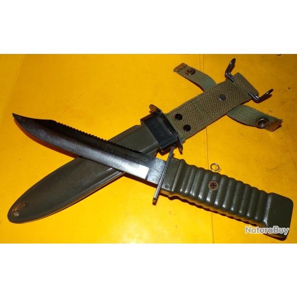 COUTEAU MILITAIRE AVEC FOURREAU U.S M8A1   , BON ETAT� VOIR PHOTOS . POUR TOUT RENSEIGNEMENT ME CONT