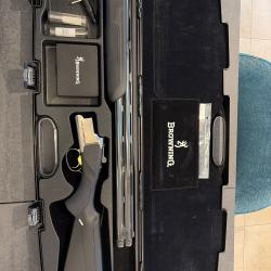 Browning B525 synth&eacute;tique