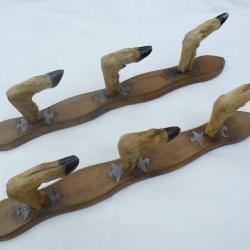 PAIRE DE PORTES-FUSILS TRIPLES ( PATTES DE CHEVREUILS)