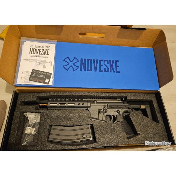 R�plique airsoft ghetto blaster GBBR double eagle.
