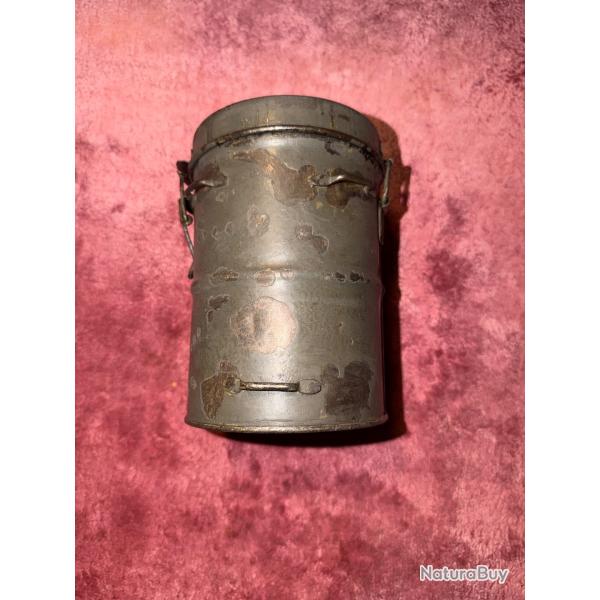 Superbe Masque � Gaz Allemand WW1 en cuir . Leder . �tat superbe . Verres de rechange. Cartouche .