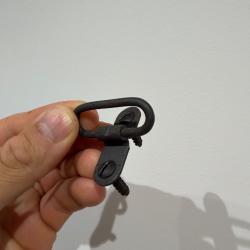Grenadi&egrave;re passant sangle Thompson m1a1